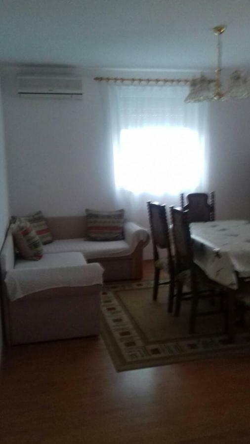 Apartmani Misak Vrsi Zewnętrze zdjęcie